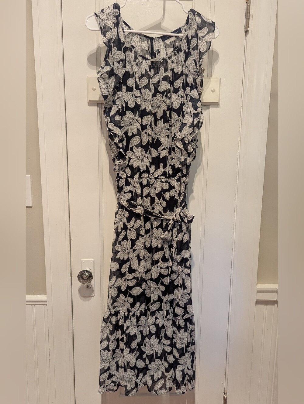 Tommy Hilfiger Navy and White Feminine Floral Print Maxi Dress